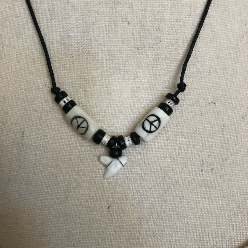 NWT Adjustable Boho necklace